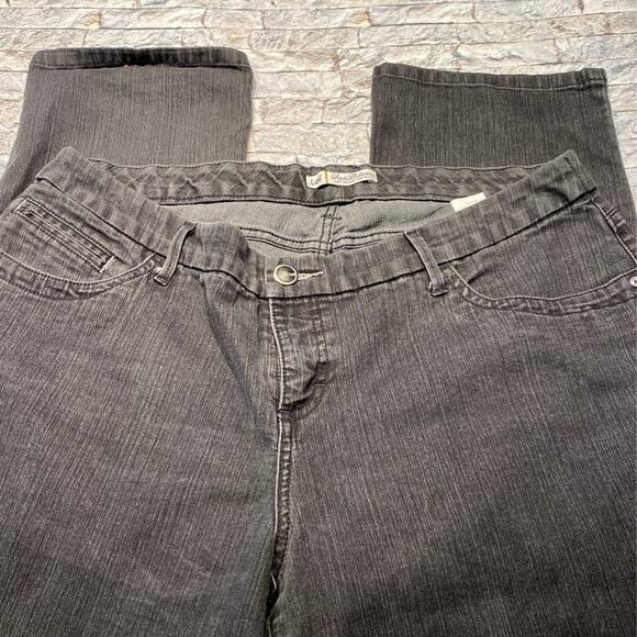 Ladies 16W medium Lee jeans - Picture 1 of 7